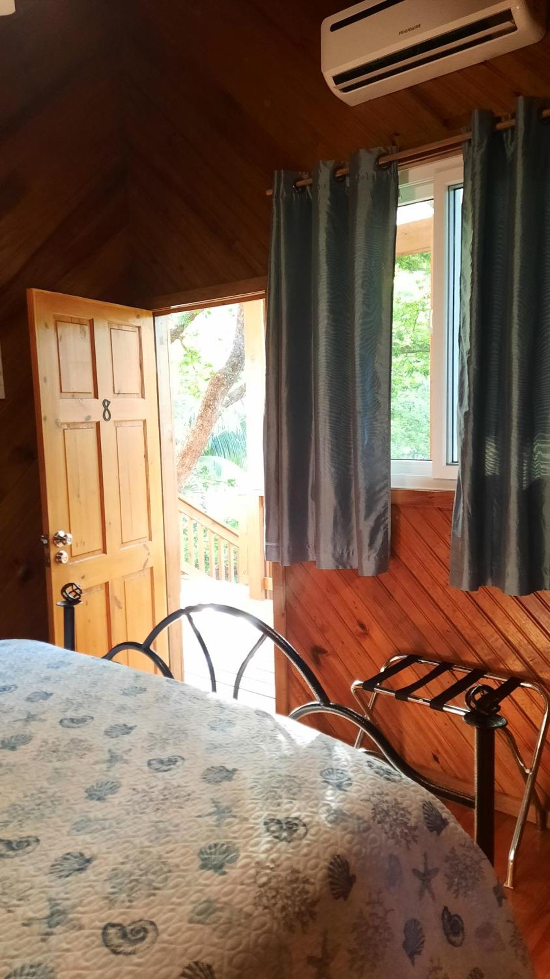 Guava Grove Resort & Villas Sandy Bay Εξωτερικό φωτογραφία