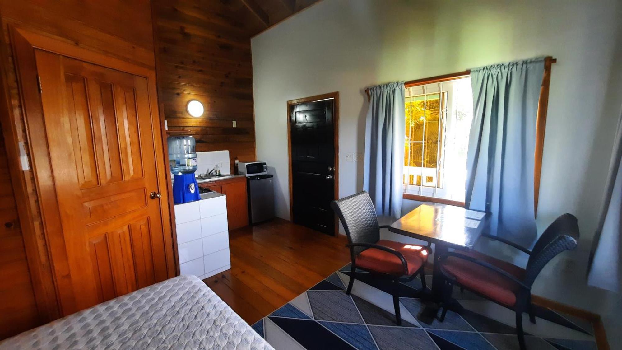 Guava Grove Resort & Villas Sandy Bay Εξωτερικό φωτογραφία